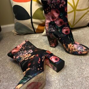 Floral Print Heeled Boots for Women